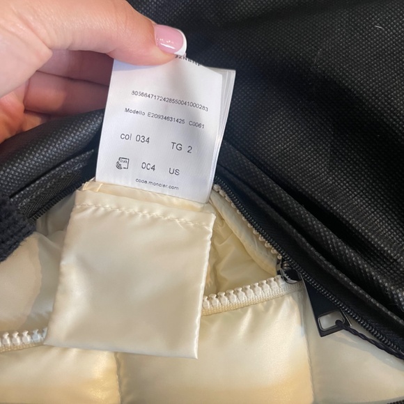 Badyf Hooded Down Jacket - Picture 10 of 10